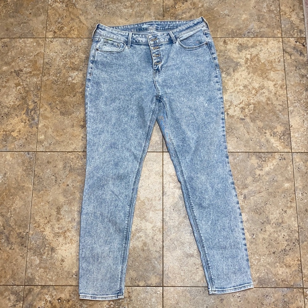 Old Navy Super Skinny Mid-Rise